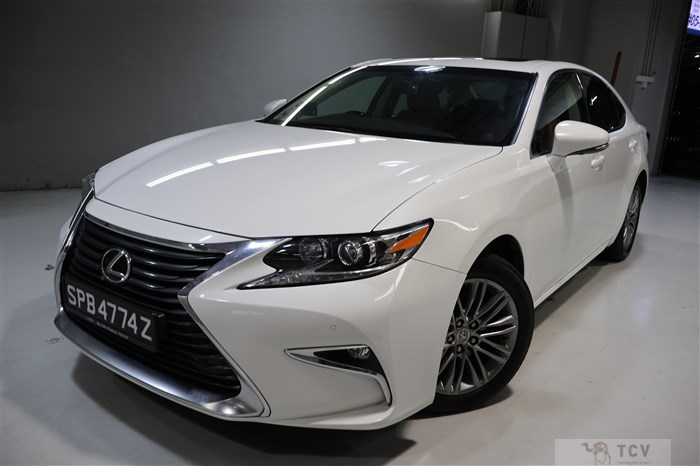 2016 Lexus ES