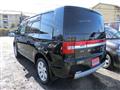2008 Mitsubishi Delica D5