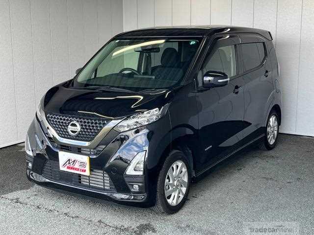 2021 Nissan Nissan Others