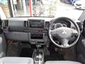 2013 Mitsubishi Minicab Van