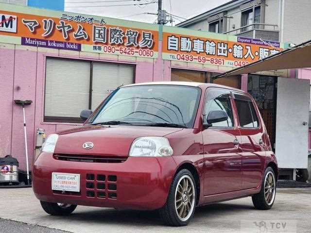 2009 Daihatsu Esse