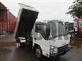 2013 Isuzu Elf Truck