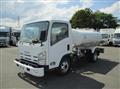 2010 Isuzu Elf Truck