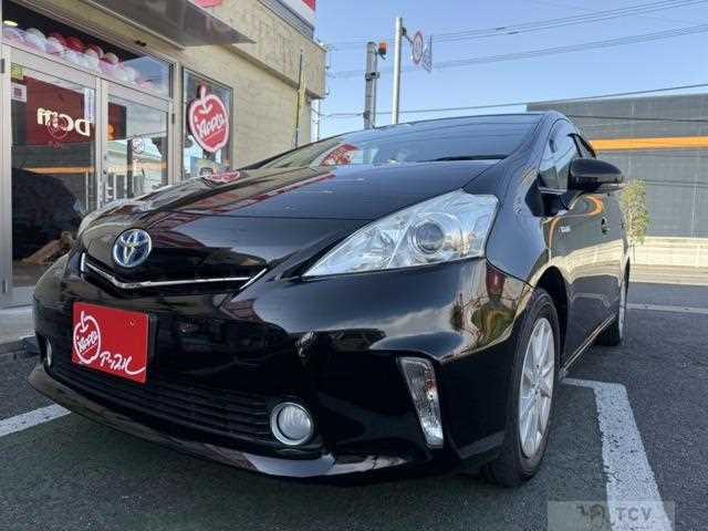 2012 Toyota PRIUS α