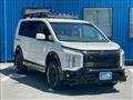 2019 Mitsubishi Delica D5