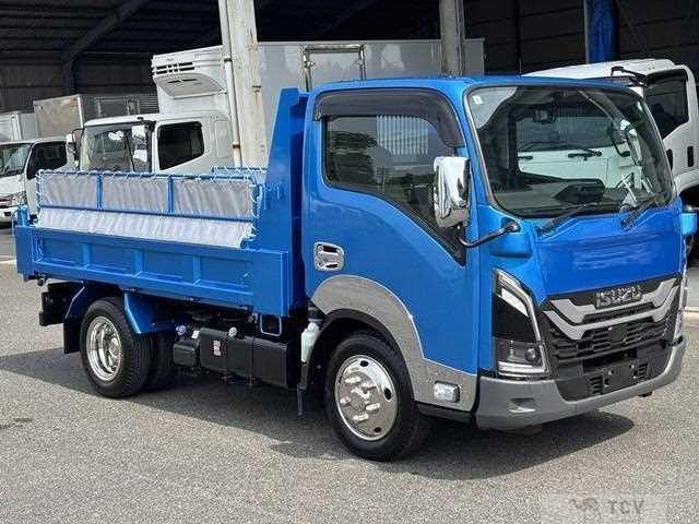 2024 Isuzu Elf Truck