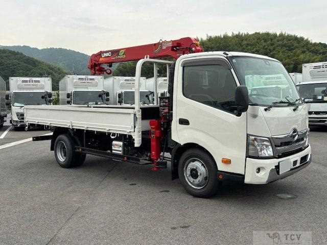 2024 Hino Dutro
