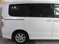 2008 Toyota Noah