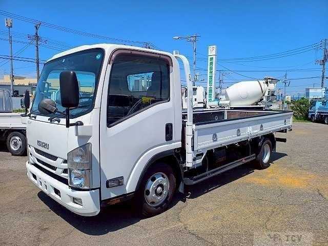 2018 Isuzu Elf Truck