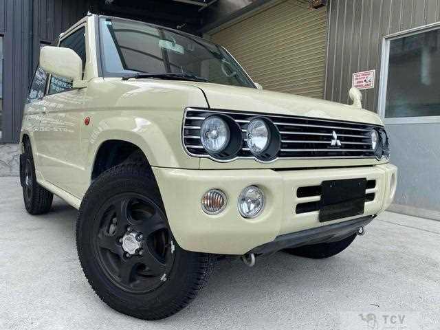 2002 Mitsubishi Pajero Mini