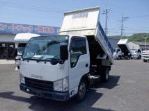 2013 Isuzu Elf Truck