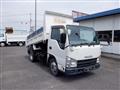 2014 Isuzu Elf Truck
