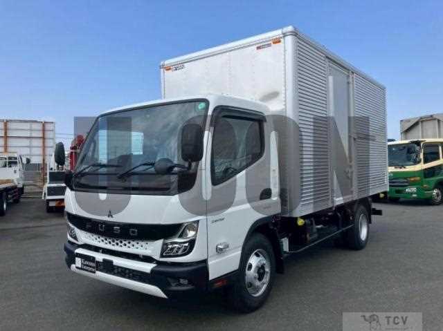 2025 Mitsubishi Fuso Canter