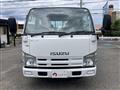 2013 Isuzu Elf Truck