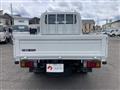 2013 Isuzu Elf Truck