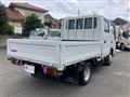 2013 Isuzu Elf Truck