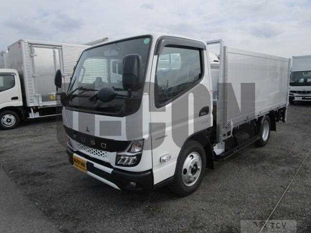 2025 Mitsubishi Fuso Canter