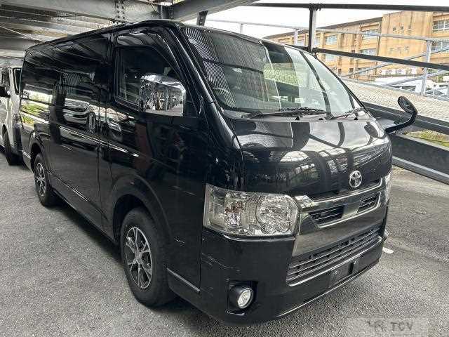2022 Toyota Hiace Van