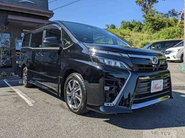 2017 Toyota Voxy