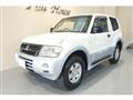2004 Mitsubishi Pajero