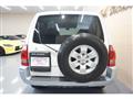 2004 Mitsubishi Pajero