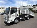 2013 Isuzu Elf Truck