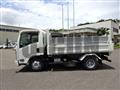 2013 Isuzu Elf Truck