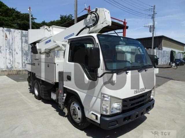 2017 Isuzu Elf Truck