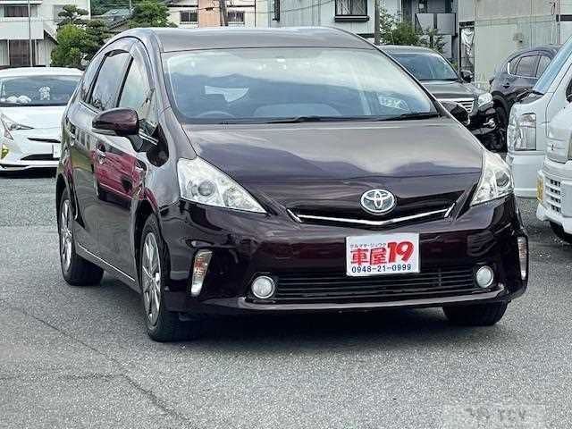 2014 Toyota PRIUS α
