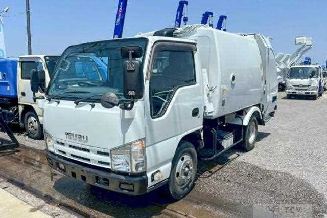 2012 Isuzu Elf Truck