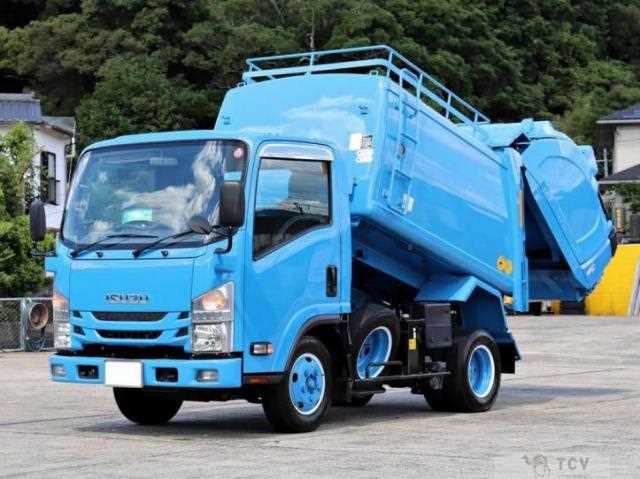 2015 Isuzu Elf Truck