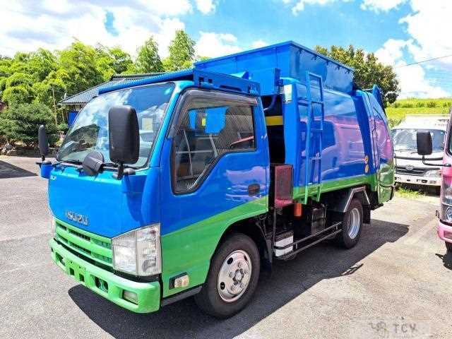 2011 Isuzu Elf Truck