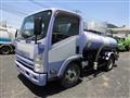 2013 Isuzu Elf Truck