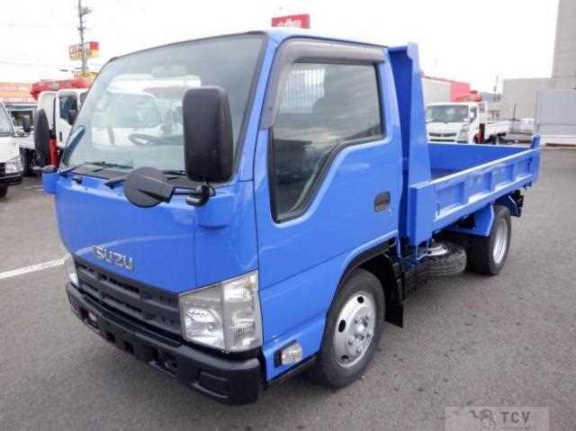 2013 Isuzu Elf Truck