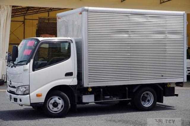 2020 Hino Dutro