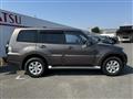 2014 Mitsubishi Pajero