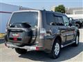 2014 Mitsubishi Pajero