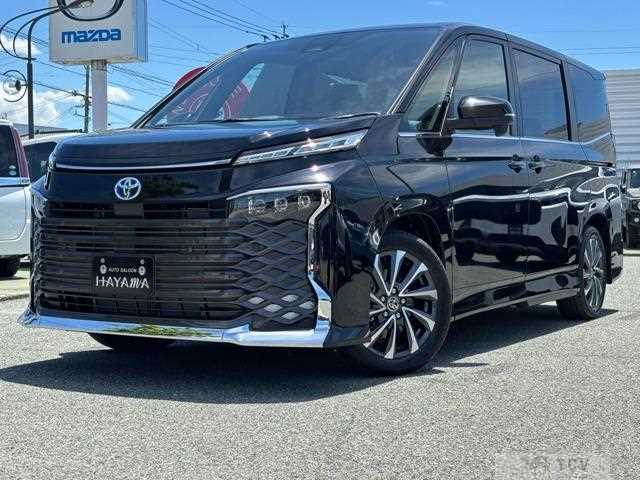 2025 Toyota Voxy