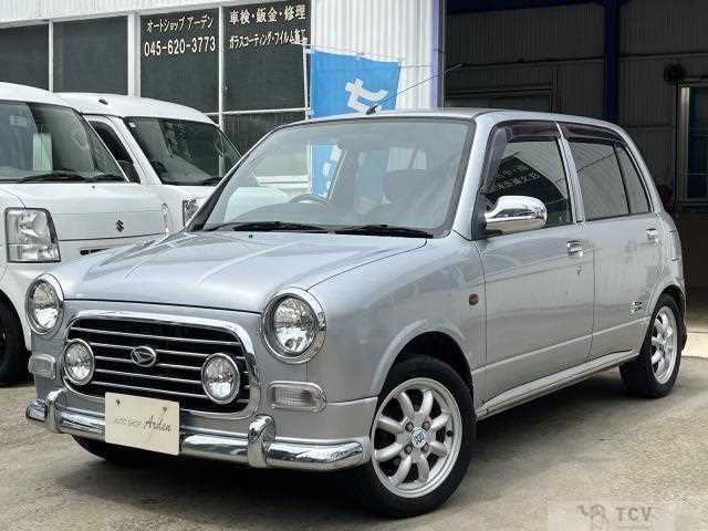 2004 Daihatsu Miragino