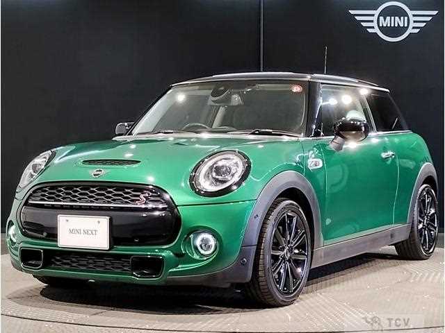2020 BMW MINI