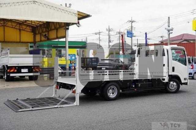 2019 Isuzu Elf Truck