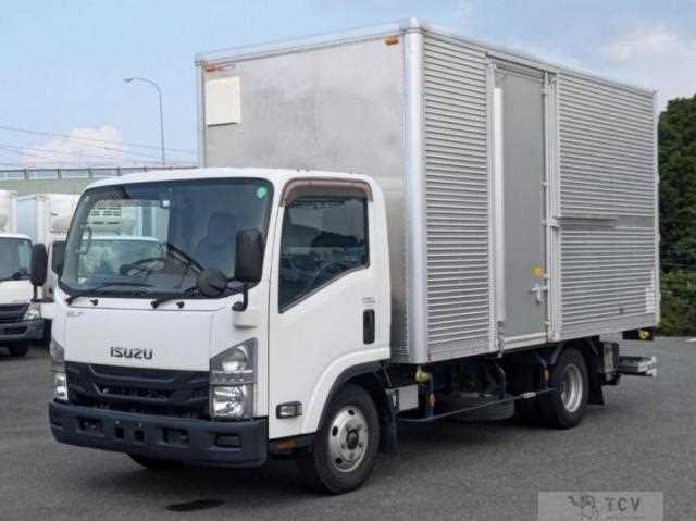 2018 Isuzu Elf Truck