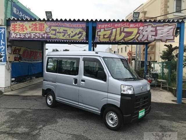2022 Daihatsu Hijet Cargo