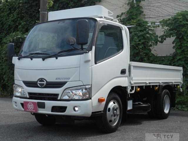 2017 Hino Dutro