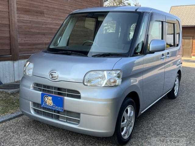2010 Daihatsu Tanto