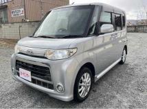 2012 Daihatsu Tanto