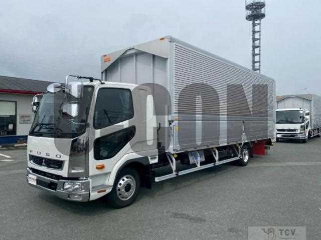 2025 Mitsubishi Fuso Fighter