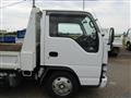 2005 Isuzu Elf Truck