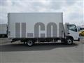2025 Mitsubishi Fuso Canter