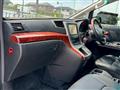 2011 Toyota Alphard G